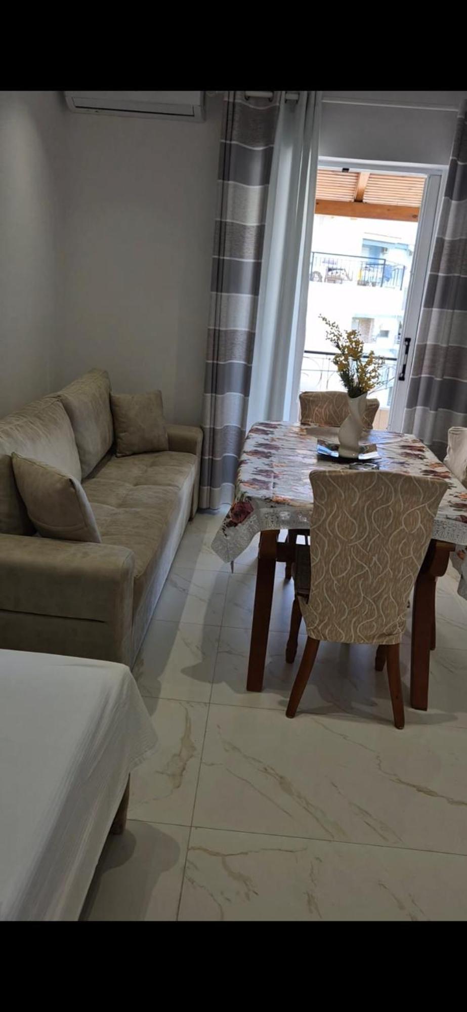 Vila Veli Brothers Sarandë Habitación foto